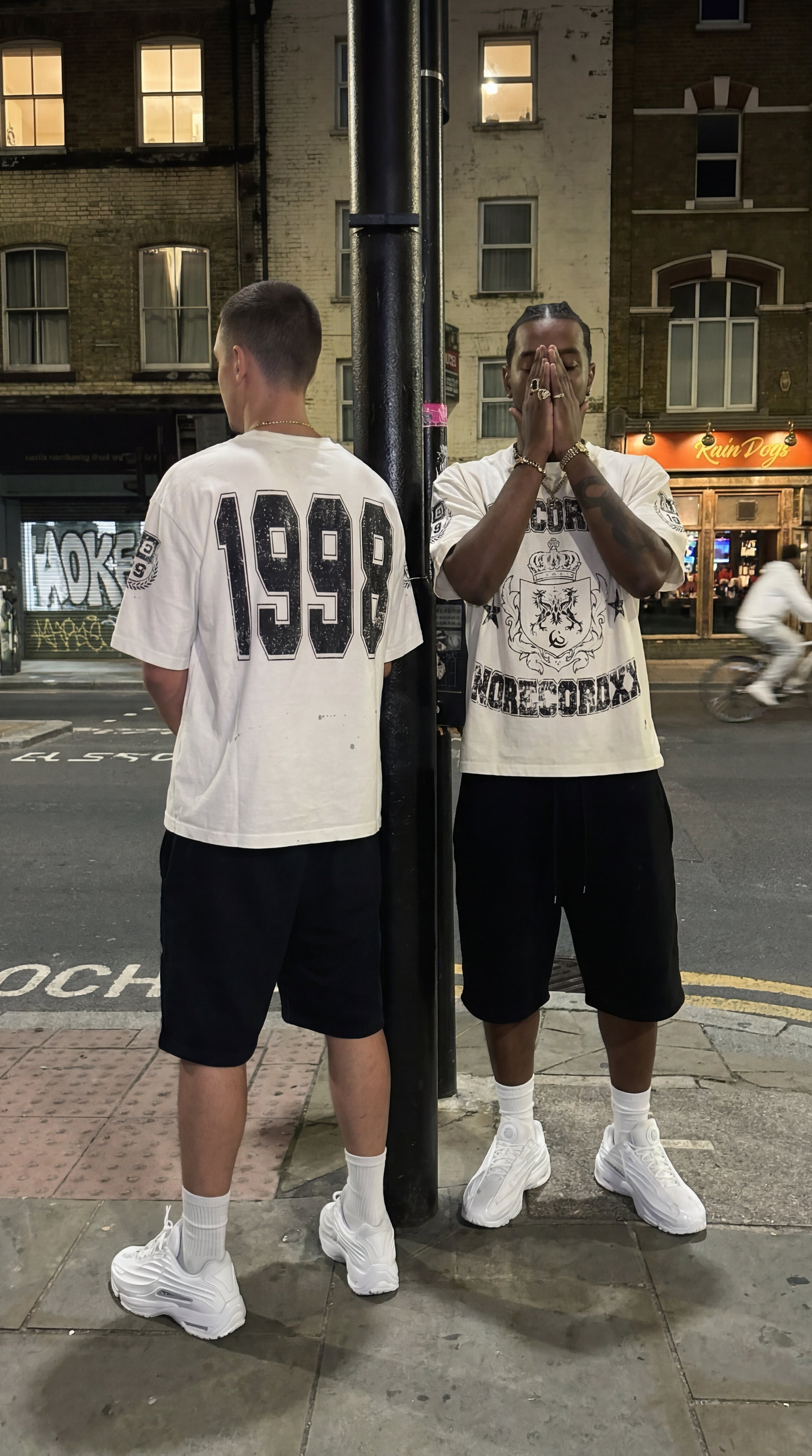 NR 1998 W Tee
